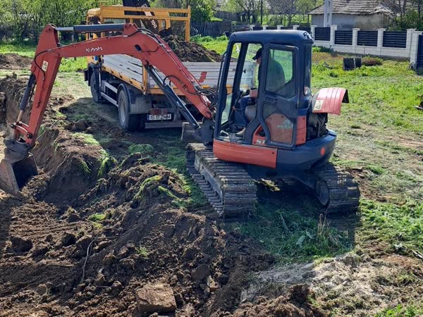 Mini excavator Kubota – Terra Excavări Iași